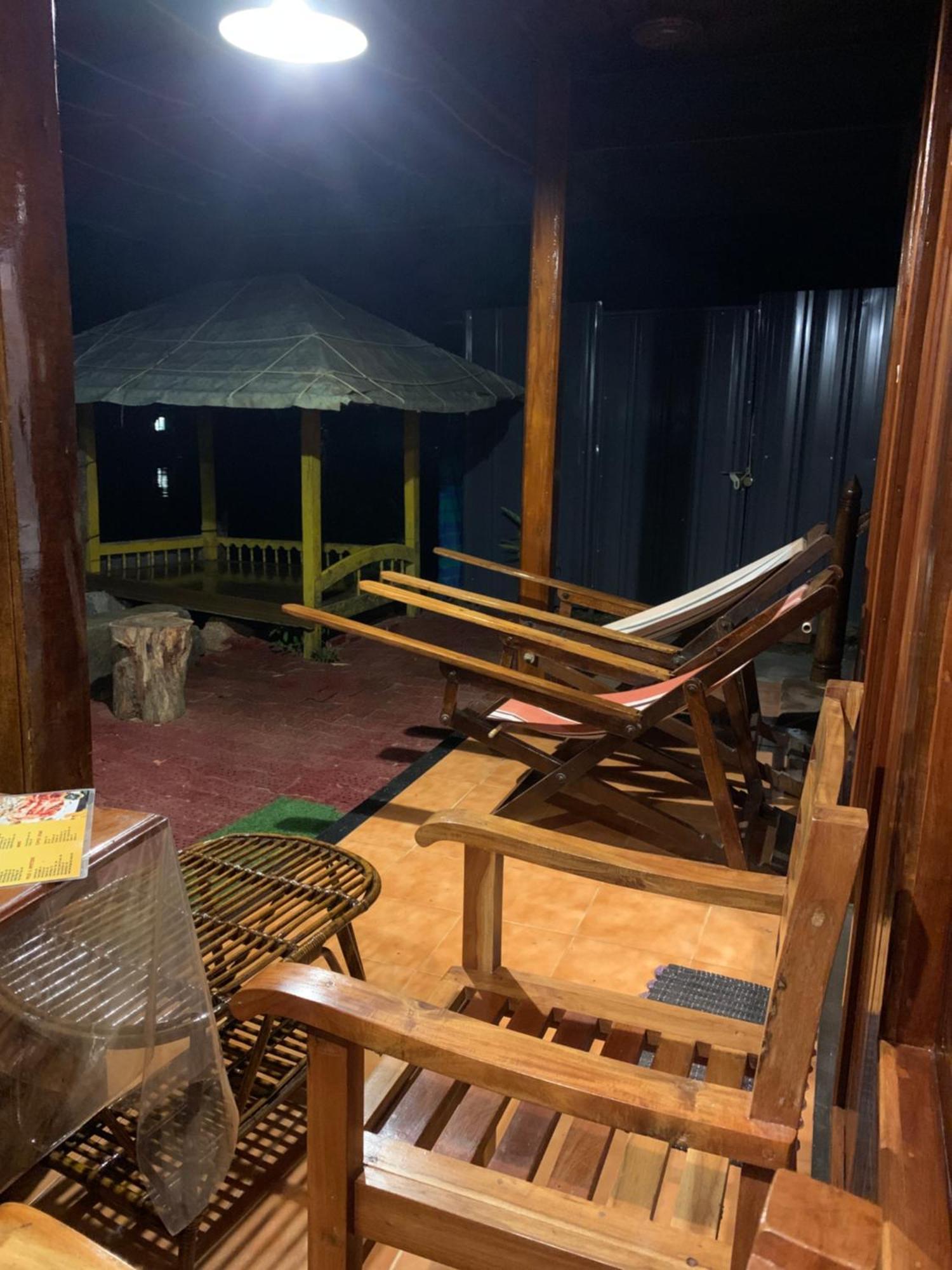 Malayalam Lake Resort Alappuzha Ngoại thất bức ảnh